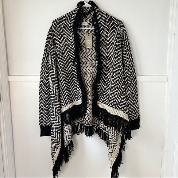 Janice Apparel Waterfall Open Front Fringe Knit Cardigan Sweater NWT - Picture 9 of 16